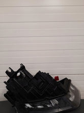 Load image into Gallery viewer, Frontscheinwerfer Audi Q3 Links Scheinwerfer Headlight