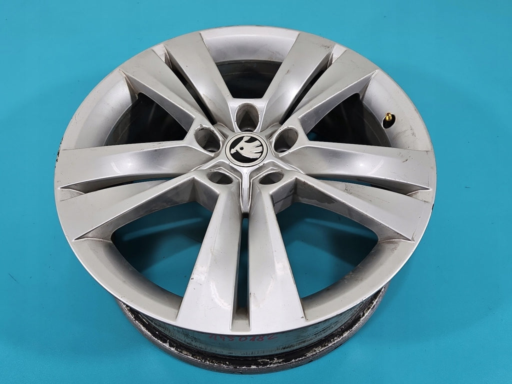 1x Alufelge 18 Zoll 7.0" 5x112 45ET Skoda Karoq Rim Wheel FEL8285749996th