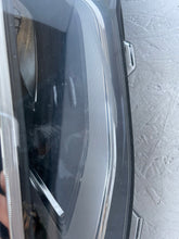 Load image into Gallery viewer, Frontscheinwerfer VW Golf VIII 5H1941005 LED Ein Stück (Rechts oder Links) SCH2591228474sl