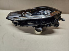 Laden Sie das Bild in den Galerie-Viewer, Frontscheinwerfer VW T-Cross T Cross 2GM941035B LED Links Scheinwerfer Headlight