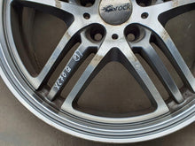Laden Sie das Bild in den Galerie-Viewer, 1x Alufelge 17 Zoll 7.5&quot; 5x108 35ET KBA48195 Volvo Rim Wheel
