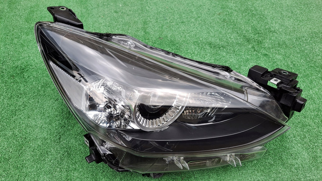 Frontscheinwerfer Mazda II D43N-51030 Full LED Rechts Scheinwerfer Headlight