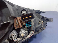 Laden Sie das Bild in den Galerie-Viewer, Frontscheinwerfer Mitsubishi Outlander II 996066-P8597 Links Headlight SCH8522848446je