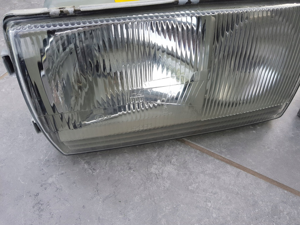 Frontscheinwerfer Mercedes-Benz W123 1305620201 Rechts Scheinwerfer Headlight SCH7378049901gl