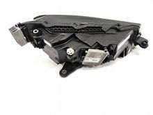 Laden Sie das Bild in den Galerie-Viewer, Frontscheinwerfer Skoda Superb III 3V1941015D Full LED Links Headlight