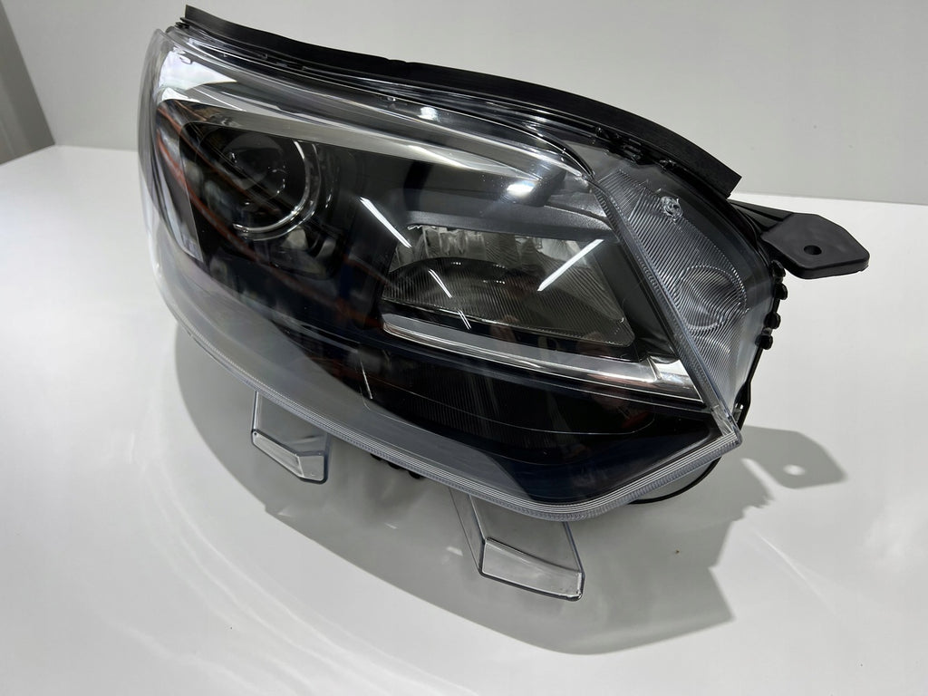 Frontscheinwerfer Opel Zafira Vivaro C 9832836480-00 LED Rechts Headlight