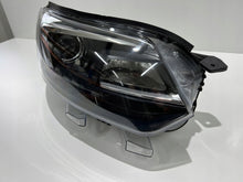 Load image into Gallery viewer, Frontscheinwerfer Opel Zafira Vivaro C 9832836480-00 LED Rechts Headlight