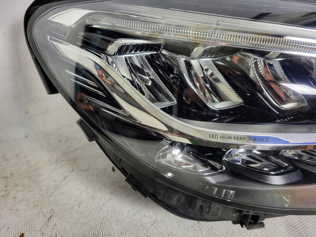 Frontscheinwerfer Mercedes-Benz W205 A2059068005 LED Rechts Headlight SCH9815521952dz