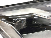 Laden Sie das Bild in den Galerie-Viewer, Frontscheinwerfer Audi A4 B9 8W0941034D Rechts Scheinwerfer Headlight