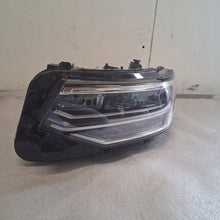 Laden Sie das Bild in den Galerie-Viewer, Frontscheinwerfer VW Tiguan Allspace 5NN941035B Links Scheinwerfer Headlight SCH8421145691ha