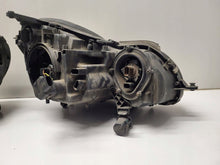Laden Sie das Bild in den Galerie-Viewer, Frontscheinwerfer Mercedes-Benz W211 AYN6056 Ein Satz Scheinwerfer Headlight SCH8856208254bw