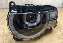 Laden Sie das Bild in den Galerie-Viewer, Frontscheinwerfer Land Rover Defender L663 L8B213W030HJ LED Links Headlight SCH9983552785fg