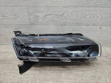 Laden Sie das Bild in den Galerie-Viewer, Frontscheinwerfer Dacia Spring LN5001RR Rechts Scheinwerfer Headlight SCH8329747586lb