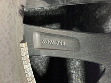 Load image into Gallery viewer, 1x Alufelge 18 Zoll 8.5" 5x112 36ET Glanz Graphit 6896768 BMW G22 G23 G26 Mg FEL8336435976xk