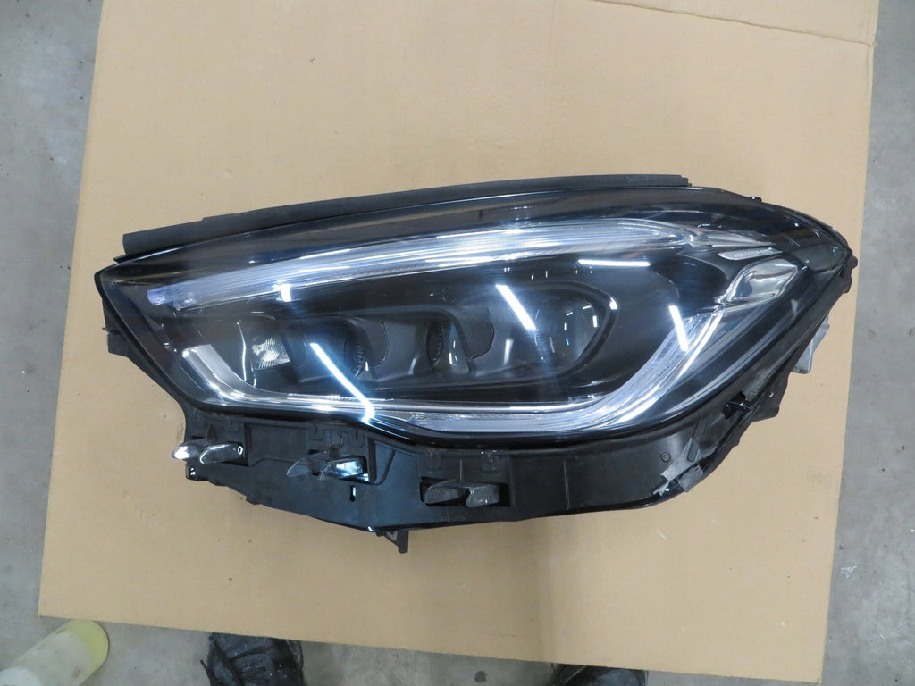 Frontscheinwerfer Mercedes-Benz W247 A1679066001 FULL LED Rechts oder Links