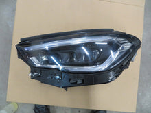 Laden Sie das Bild in den Galerie-Viewer, Frontscheinwerfer Mercedes-Benz W247 A1679066001 FULL LED Rechts oder Links