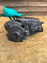 Laden Sie das Bild in den Galerie-Viewer, Frontscheinwerfer VW Touran 1T1941005B 0301233201 Links Scheinwerfer Headlight SCH7465554546ef
