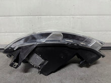 Laden Sie das Bild in den Galerie-Viewer, Frontscheinwerfer Toyota Proace 9808237480 Xenon Rechts Scheinwerfer Headlight SCH9014166766qe