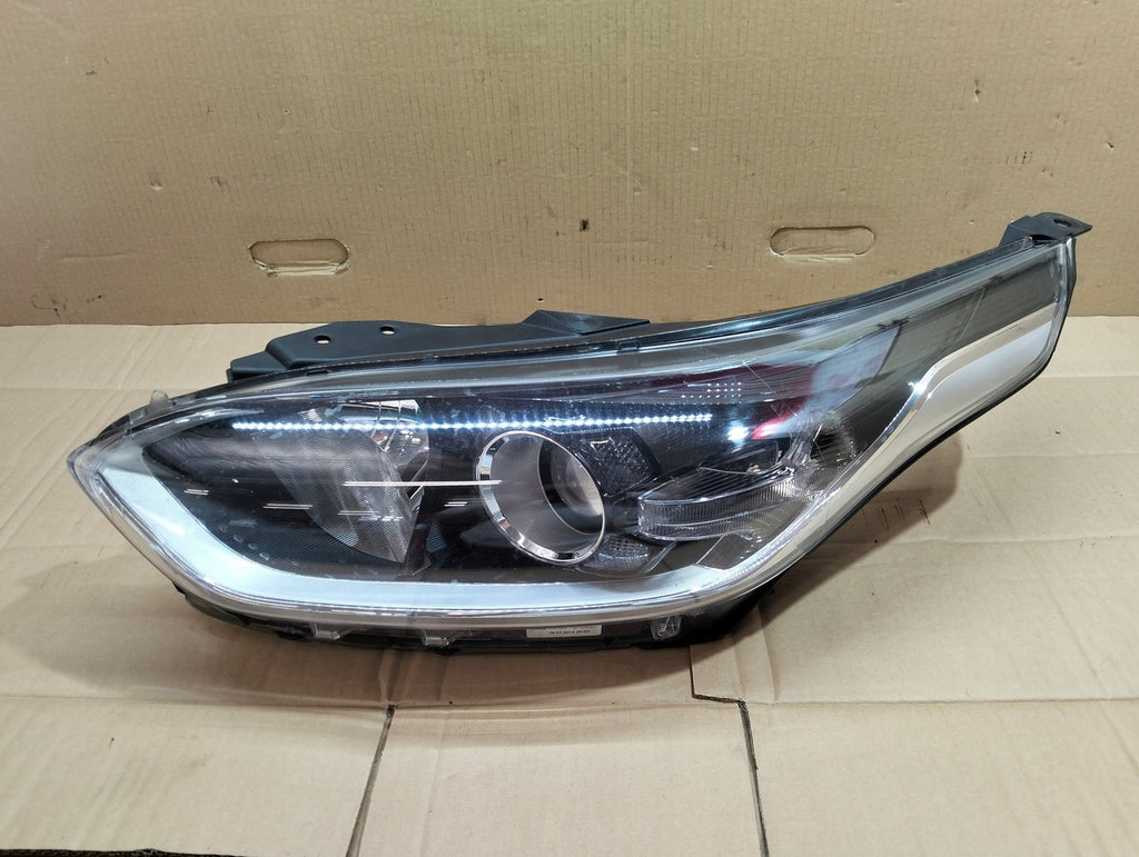 Frontscheinwerfer Kia Ceed J7921-21030 Ein Stück (Rechts oder Links) Headlight