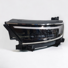 Laden Sie das Bild in den Galerie-Viewer, Frontscheinwerfer Opel Mokka 9837331880 LED Links Scheinwerfer Headlight