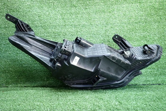 Frontscheinwerfer Hyundai I20 92101-C8000 Links Scheinwerfer Headlight SCH1277588206rd