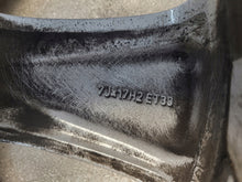 Laden Sie das Bild in den Galerie-Viewer, 1x Alufelge 17 Zoll 7.0&quot; 5x110 38ET 13257341 Opel Astra H Signum Vectra C Zafira