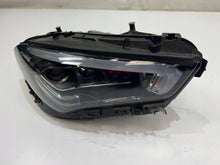 Laden Sie das Bild in den Galerie-Viewer, Frontscheinwerfer Mercedes-Benz Cla A1189067001 Full LED Rechts Headlight SCH4901507463lp