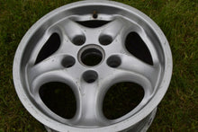 Load image into Gallery viewer, 1x Alufelge 16 Zoll 9.0" 5x130 70ET Glanz 99336211801 Porsche 911 993 Rim Wheel FEL6443494108yn