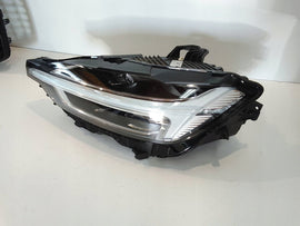 Frontscheinwerfer Volvo Xc60 II 32133544 LED Ein Stück (Rechts oder Links) SCH5066332866ub