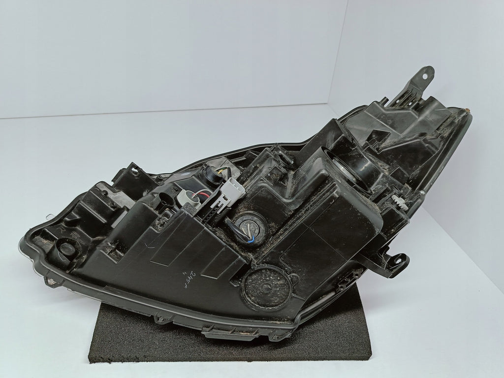 Frontscheinwerfer Toyota Yaris OD-197 LED Rechts Scheinwerfer Headlight SCH7813643127ey