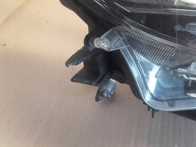 Laden Sie das Bild in den Galerie-Viewer, Frontscheinwerfer Toyota Land Cruiser Full LED Rechts Scheinwerfer Headlight SCH2706200135pj