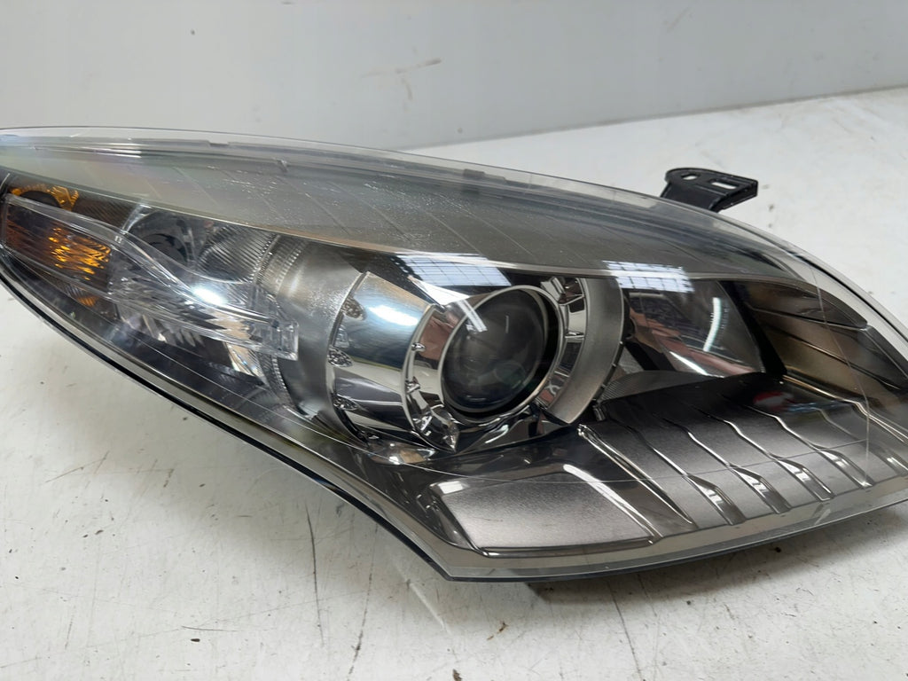 Frontscheinwerfer Renault Megane III 260100021RRR1 Xenon Rechts Headlight SCH5293872835vu