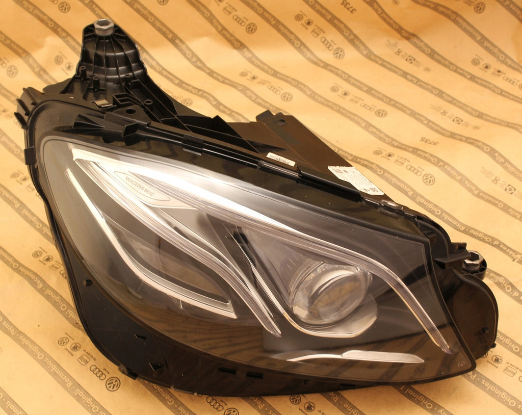 Frontscheinwerfer Mercedes-Benz W213 A2139062606KZ LED Rechts oder Links SCH1121143324bm