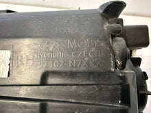 Laden Sie das Bild in den Galerie-Viewer, Frontscheinwerfer Hyundai Tucson 92102N7100 Full LED Rechts Headlight SCH8393943628cq