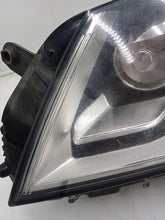 Load image into Gallery viewer, Frontscheinwerfer VW Passat B7 3AB941751 Xenon Ein Stück (Rechts oder Links) SCH3527521241vm