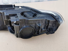 Load image into Gallery viewer, Frontscheinwerfer Ford Focus III BM5113W029C Rechts Scheinwerfer Headlight SCH1091569950nm