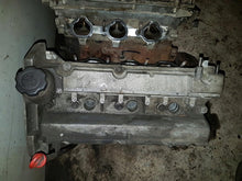 Load image into Gallery viewer, Motor Kia Sorento I Carnival G6CU 3.5 194PS 260TKm Benzin Engine Unkomplett MOT3837640519wh