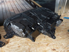 Laden Sie das Bild in den Galerie-Viewer, Frontscheinwerfer Volvo Xc90 32228689 31468918 LED Ein Stück (Rechts oder Links)