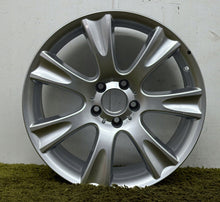 Laden Sie das Bild in den Galerie-Viewer, 1x Alufelge 18 Zoll 9.5" 5x112 33ET Silber A2194010602 Mercedes-Benz Cls C219 FEL3992868933ig