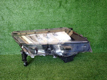 Laden Sie das Bild in den Galerie-Viewer, Frontscheinwerfer Mitsubishi Asx 8301D482 Full LED Rechts Scheinwerfer Headlight