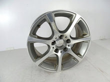 Laden Sie das Bild in den Galerie-Viewer, 1x Alufelge 17 Zoll 7.5" 5x112 47ET A2044016902 Mercedes-Benz Rim Wheel FEL9674277973wg