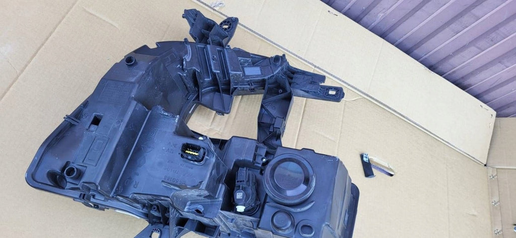 Frontscheinwerfer Renault Master I 260106174R 1ST191423HL2504298759 Rechts SCH8985591211qs