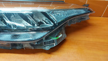 Load image into Gallery viewer, Frontscheinwerfer Toyota Chr C-Hr 81110-F4180 LED Rechts Scheinwerfer Headlight SCH5421511428tn