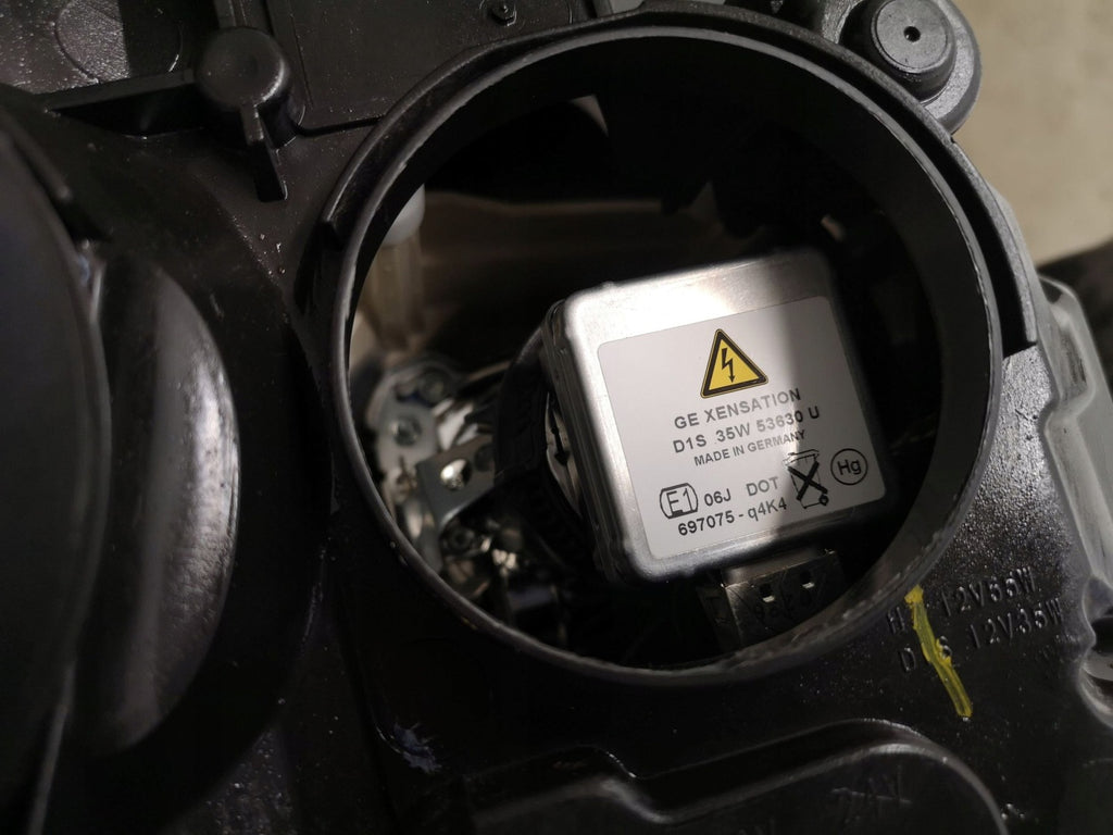 Frontscheinwerfer Ford Focus 8M51-13D155 Xenon Links Scheinwerfer Headlight SCH9875889192ji