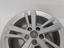 Laden Sie das Bild in den Galerie-Viewer, 1x Alufelge 17 Zoll 7.0" 5x112 40ET 83A601025F Audi Q3 Rim Wheel FEL6254378160jw