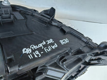 Laden Sie das Bild in den Galerie-Viewer, Frontscheinwerfer Peugeot 2008 208 II 9833036180 Full LED Rechts Headlight