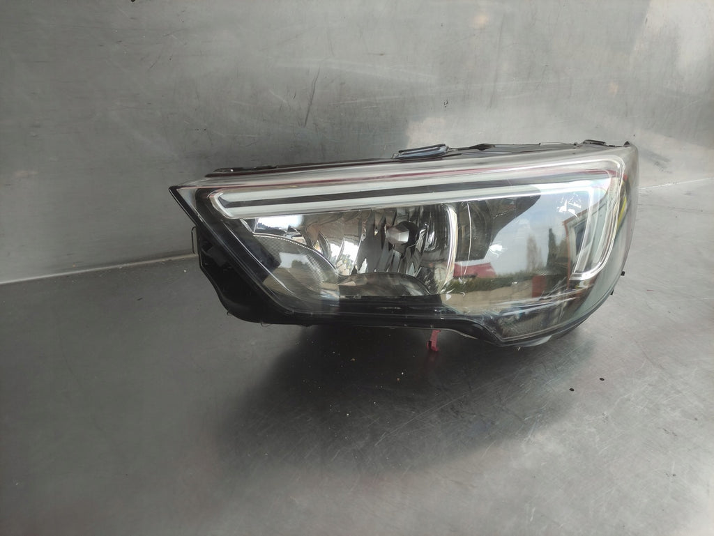 Frontscheinwerfer Opel Crossland X 13467967 462161423 LED Links Headlight