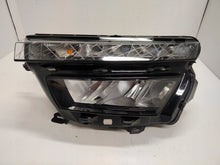 Laden Sie das Bild in den Galerie-Viewer, Frontscheinwerfer Skoda Kamiq 658941015 LED Links Scheinwerfer Headlight SCH3265649536ec