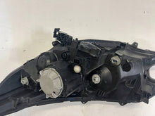 Load image into Gallery viewer, Frontscheinwerfer Honda Frv Fr-V Cr-V IV Xenon Rechts Scheinwerfer Headlight