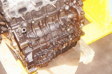Laden Sie das Bild in den Galerie-Viewer, Motor Ford Mondeo T9CE 2.0 TDCI 210PS 154kW 2017 Diesel Engine Unkomplett MOT7188363484vf
